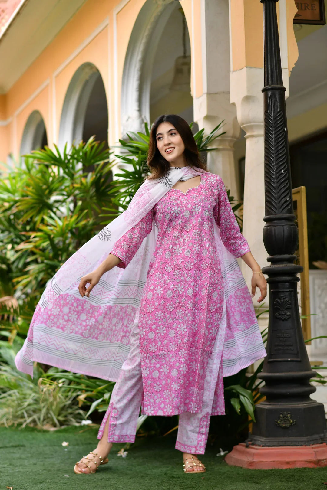 COTTON SUIT